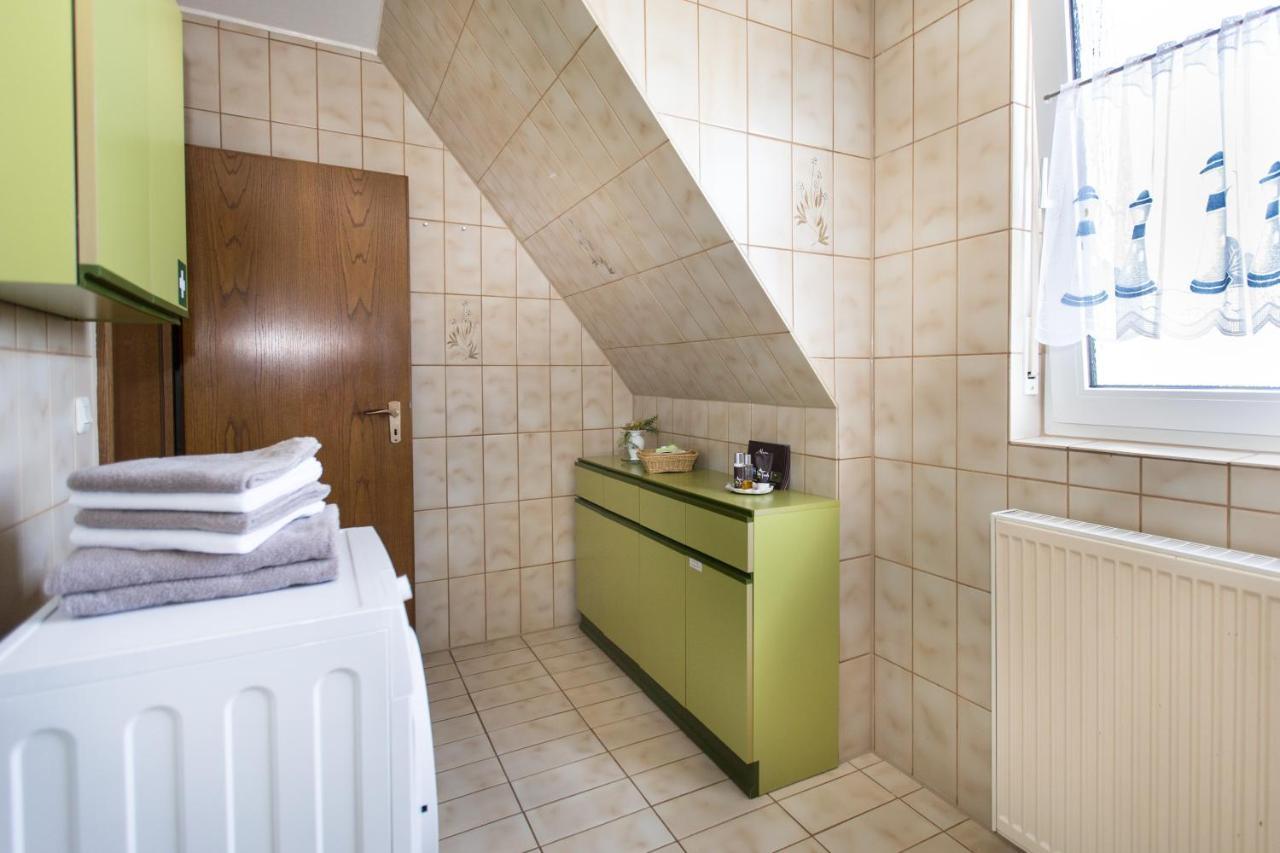 Casa Felicitas - Ferienwohnung & Studio Möhnesee エクステリア 写真