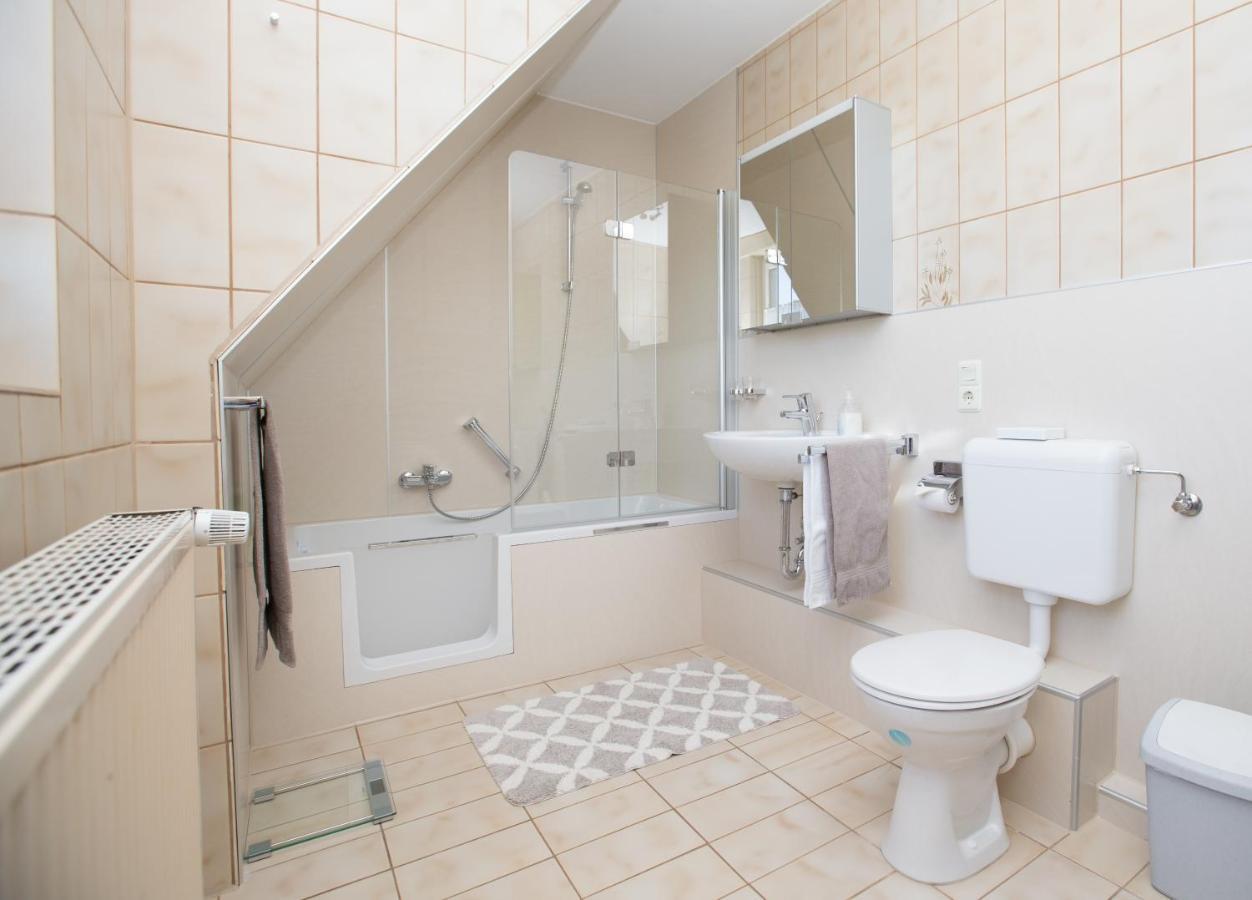 Casa Felicitas - Ferienwohnung & Studio Möhnesee エクステリア 写真