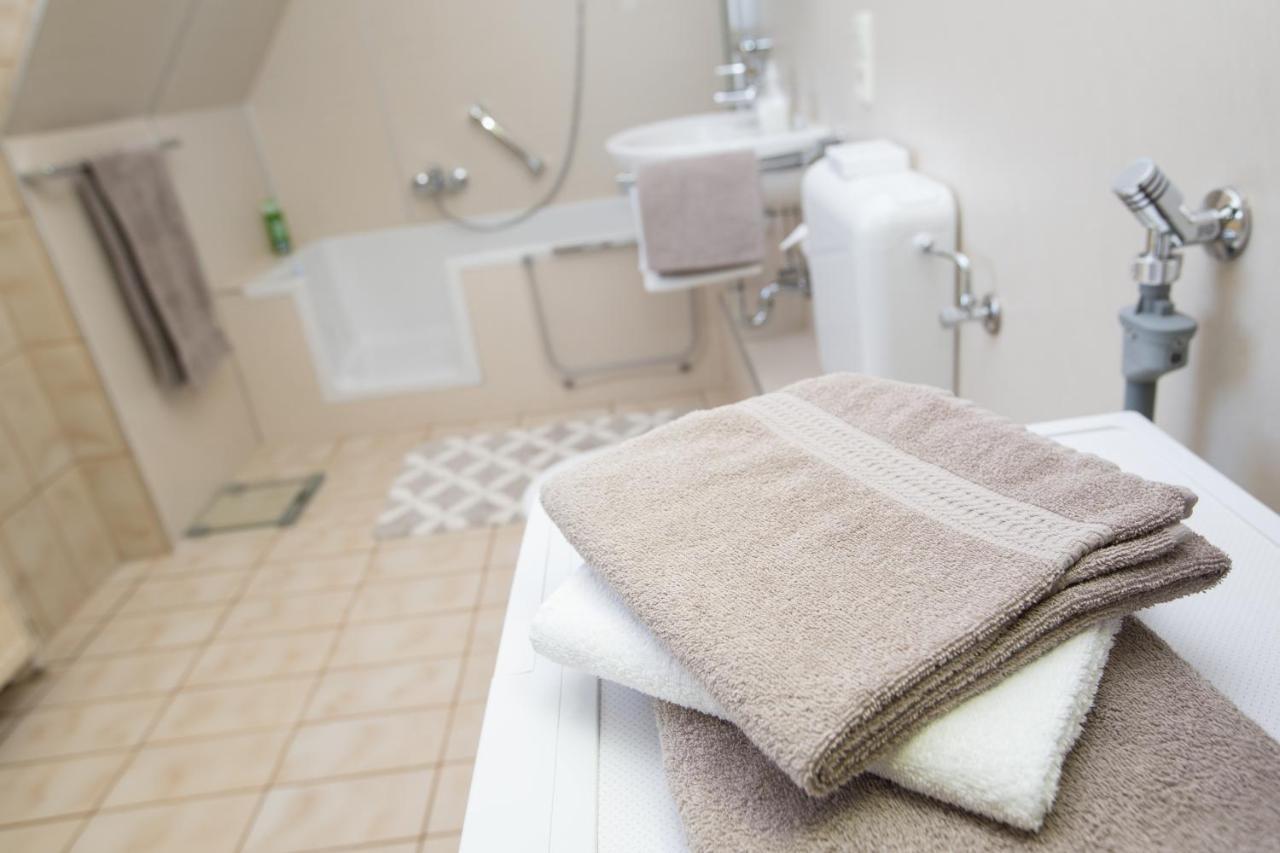 Casa Felicitas - Ferienwohnung & Studio Möhnesee エクステリア 写真